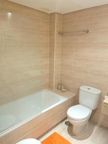 Hacienda Nagueles 1, 2 Bed 2 Bath, Large Terrace 400M From Beach 马尔韦利亚 外观 照片